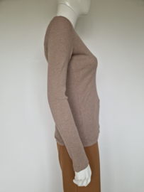 James Perse top met V-hals. Maat 1. Beige.