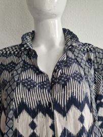 Expresso blouse. Maat 46. Donkerblauw/lichtgrijs.