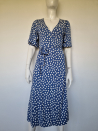Juffrouw Jansen overslagjurk. Maat S. Blauw