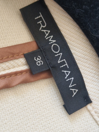 Tramontana blazer. Maat 36, Beige.