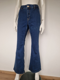 Studio Anneloes flared jeans Sabine. Maat 40