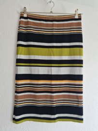 Marc Cain set. (top en rok). Maat 38,