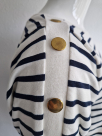 Studio Anneloes sweater. Maat XL. Crème/zwart gestreept.