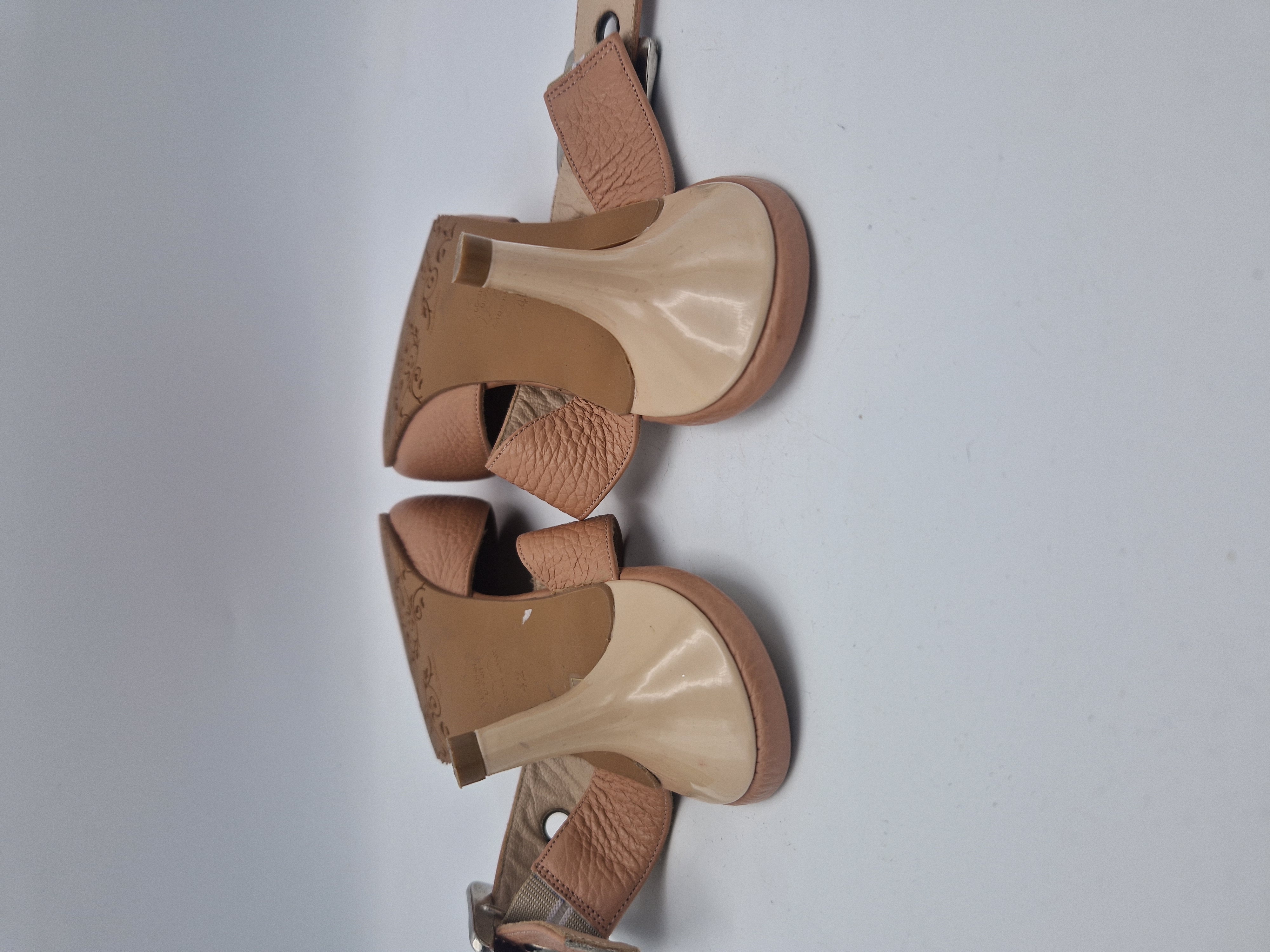 Mille Grazie pumps. Maat 42, Zachtroze/leer.