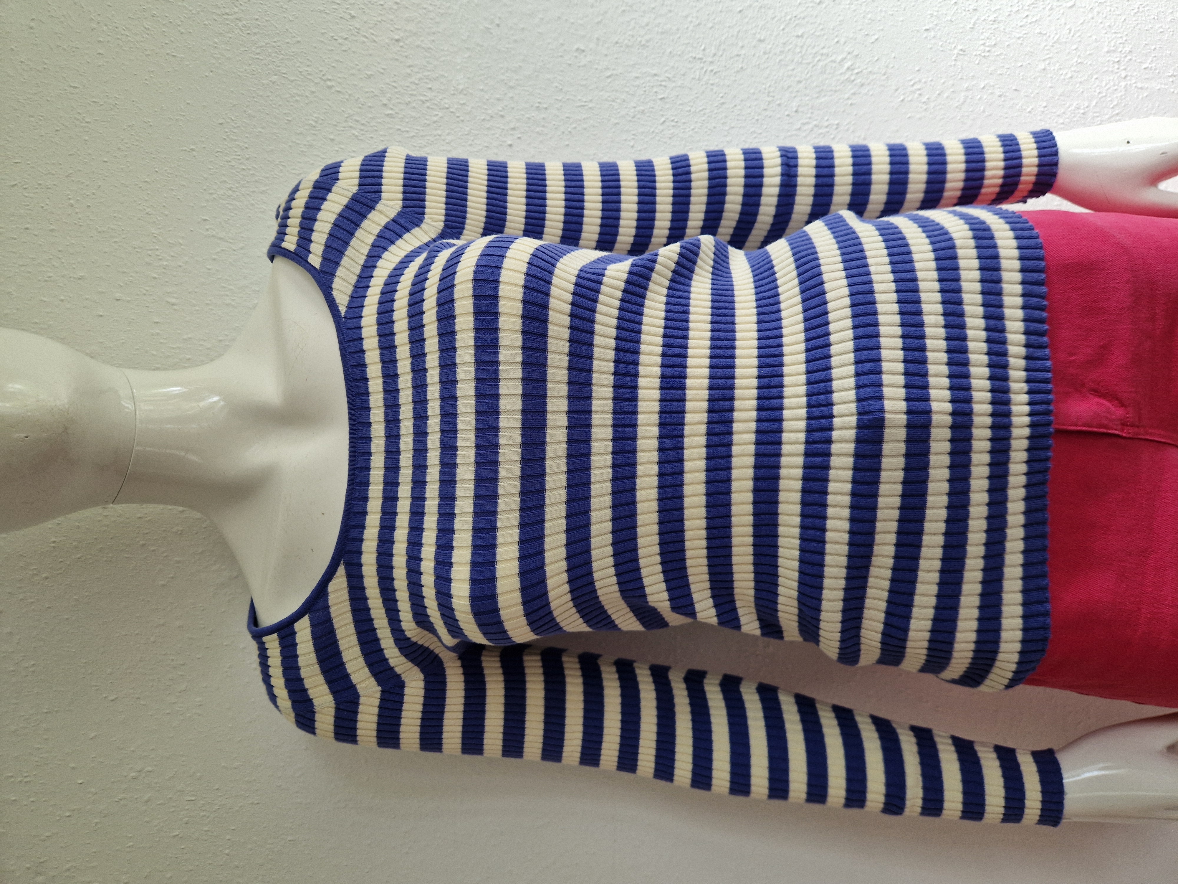 Armedangels top Alaania. Maat L. Paars/creme.