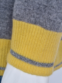 Ermanno Scervino vest. Maat 38, Grijs/kasjmier.