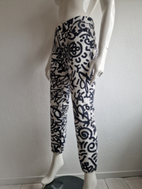 Cambio jeans Lemon. Maat 40, Wit/zwart/print.