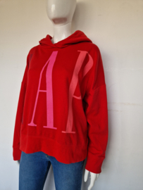 GAP hoodie. Maat L. Rood