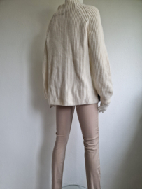 Marc Cain trui met turtleneck. Maat 4, Crème/roze/wolmix.