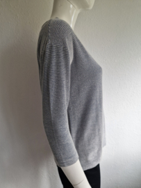 Christian Siriano shirt. Maat M. Blauw/wit/streep