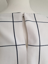 Apanage top. Maat 38, Crème/ruit.