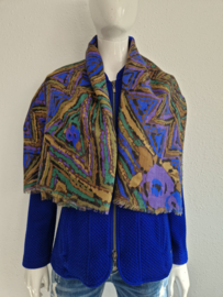 Multi color shawl. Vierkant