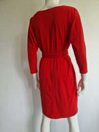 La Dress jurk Caroline. Maat L. Rood/travelstof.