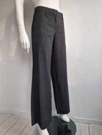 Vanailia Elements pantalon. Maat 38, Zwart/krijtstreep.