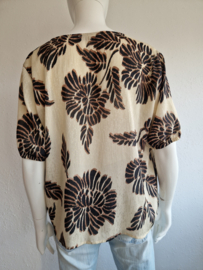 Studio Anneloes top . Maat L. Crème/print.