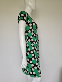 King Louie cross dress. Maat L. Stippenprint