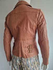 Mission Blue jasje. Maat 36/38. Zalm/leer.
