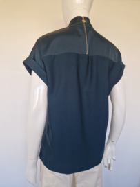 Dante 6 blouse. Maat 2, Smaragdgroen