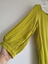 Opus top. Maat 40. Lime.