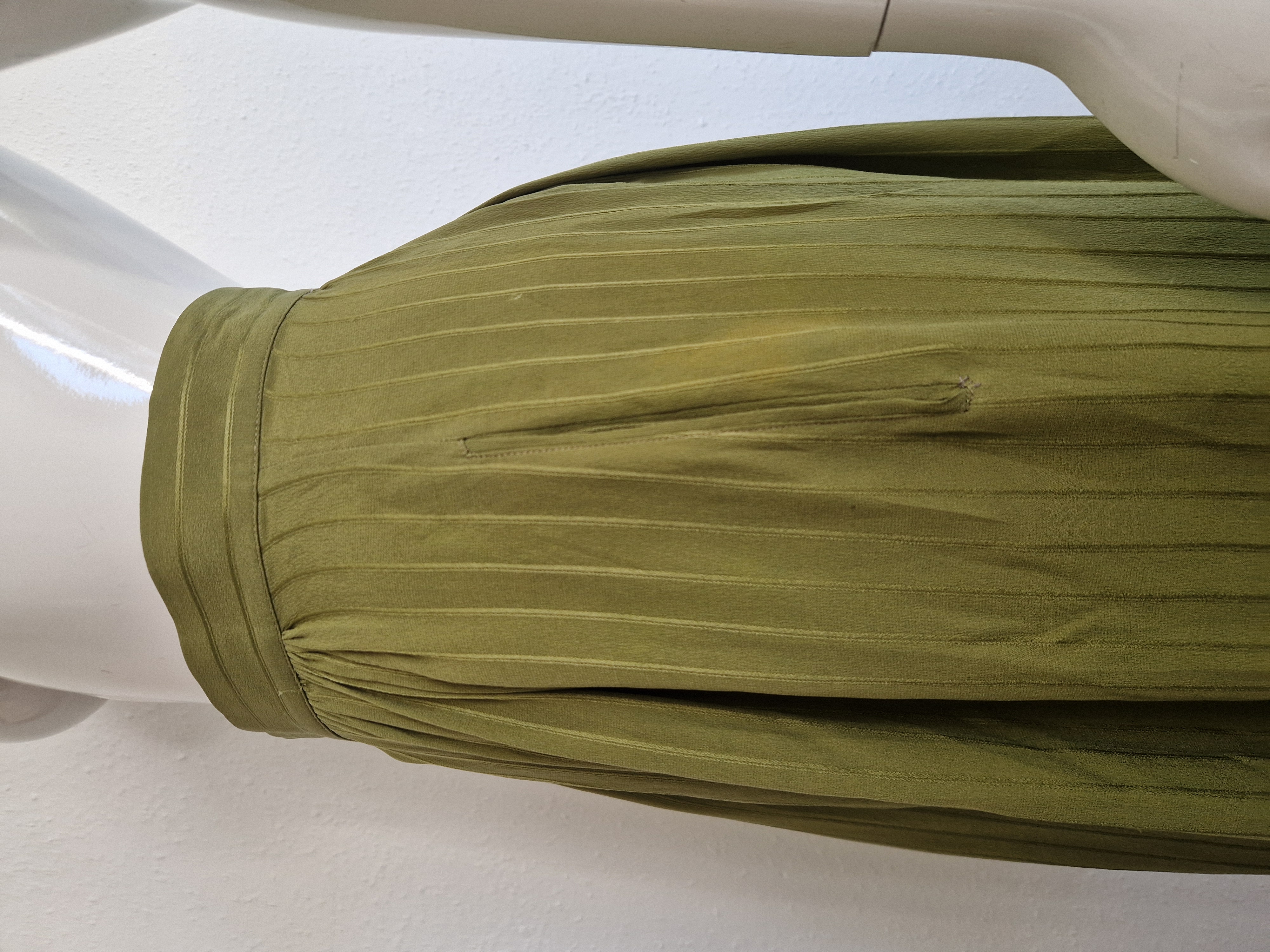 Christian Dior midi rok. IT maat 42, Groen/zijde.