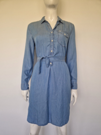 Lee denim jurk. lichtblauw. Maat S
