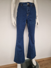 Studio Anneloes flared jeans Sabine. Maat 40