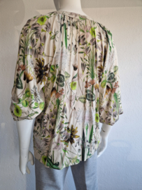 Geisha blouse top. Maat M, Crème/print.