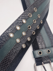Just Cavalli tailleriem. 85 cm. Zwart/groen/leer.
