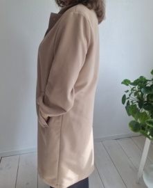 Beaumont mantel. Maat 42, Beige
