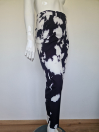 Claudia Sträter pantalon. Maat 40,Zwart/wit.