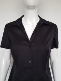 Blouse Corel. Mt. 42. Zwart.