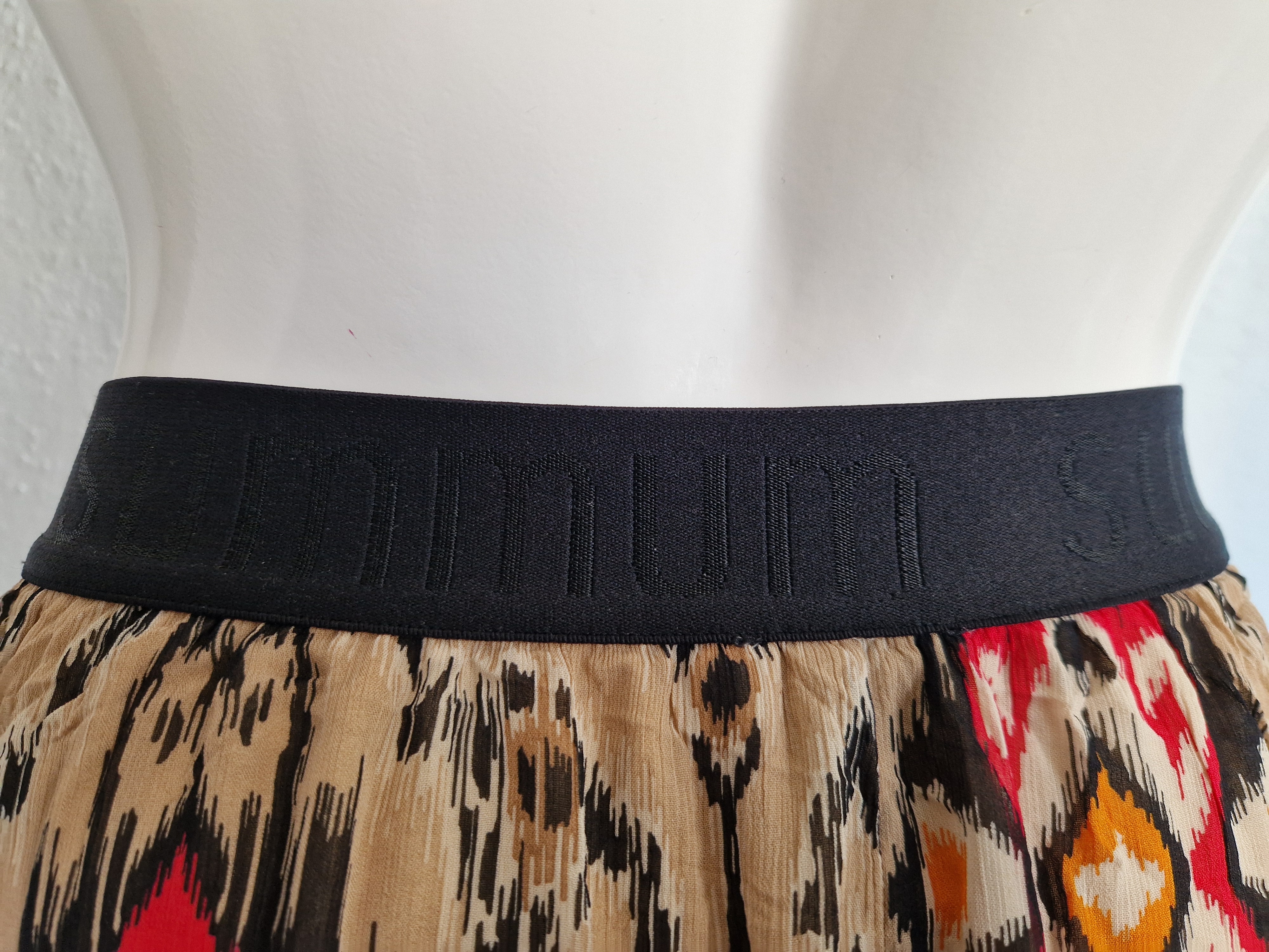 Summum maxi strokenrok. Maat 36, Roze/beige.