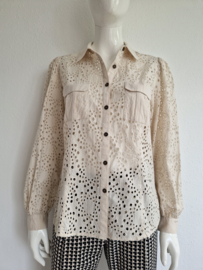 Summum Woman blouse. Maat 40, Crème/broderie.