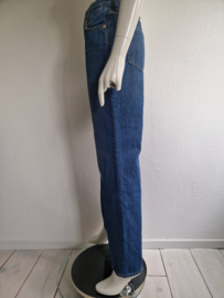 Closed jeans met wijde pijpen. Maat 26, Blauw.