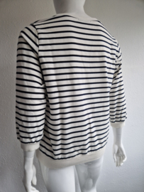 Studio Anneloes sweater. Maat XL. Crème/zwart gestreept.