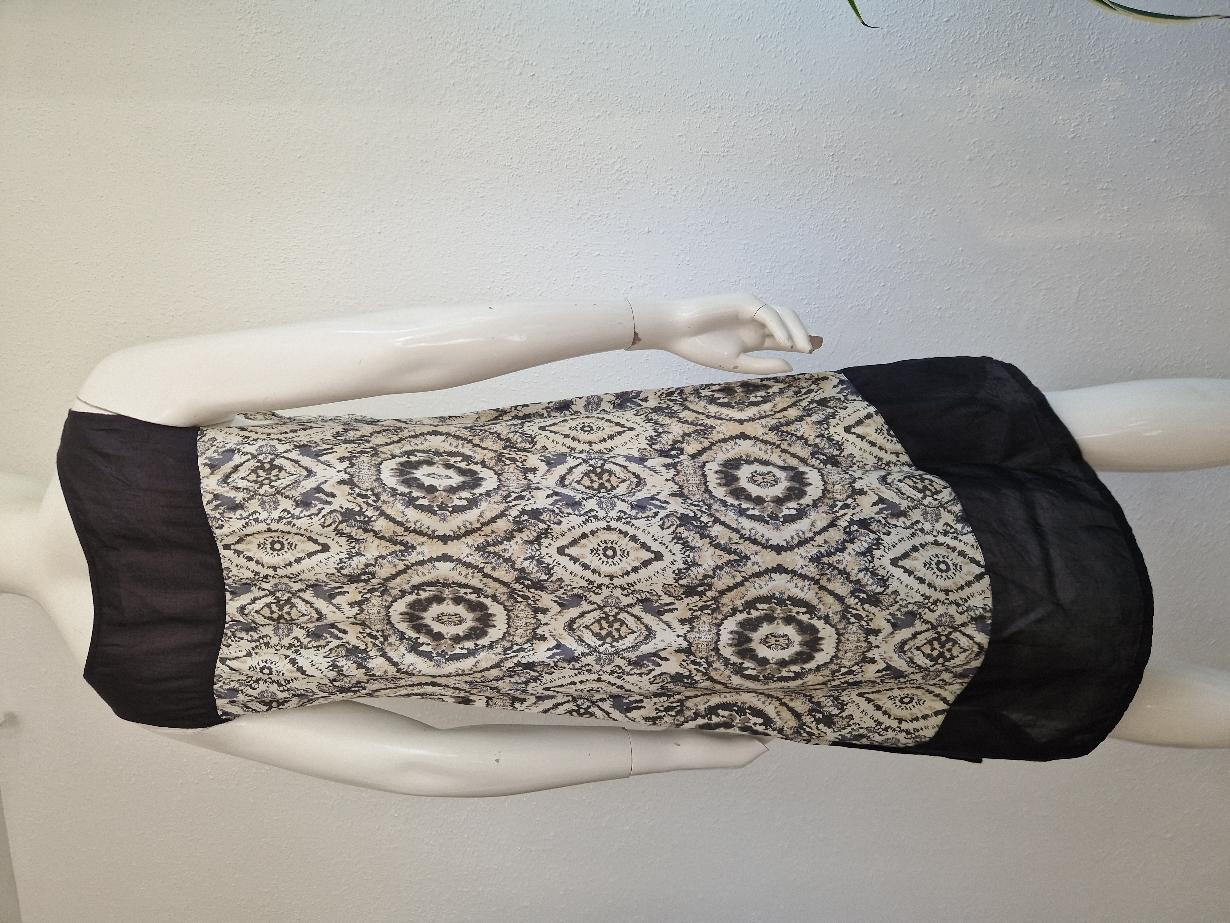 Bon 'A Parte zomerjurk. Maat 38, Beige/print.