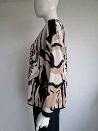 Marc Cain pullover met tijgermotief. Maat 3,