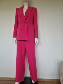 Riani power suit. Maat 38/40, Fuchsia/roze.