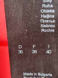 Comma jurk. Maat 36/38. Rood.