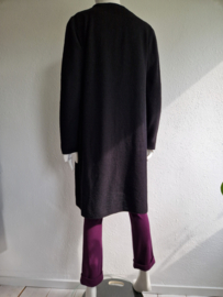Sibin Linnebjerg vest. Maat L. Zwart/merinowol.