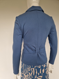 Juffrouw Jansen blazer. Maat M. Blauw.