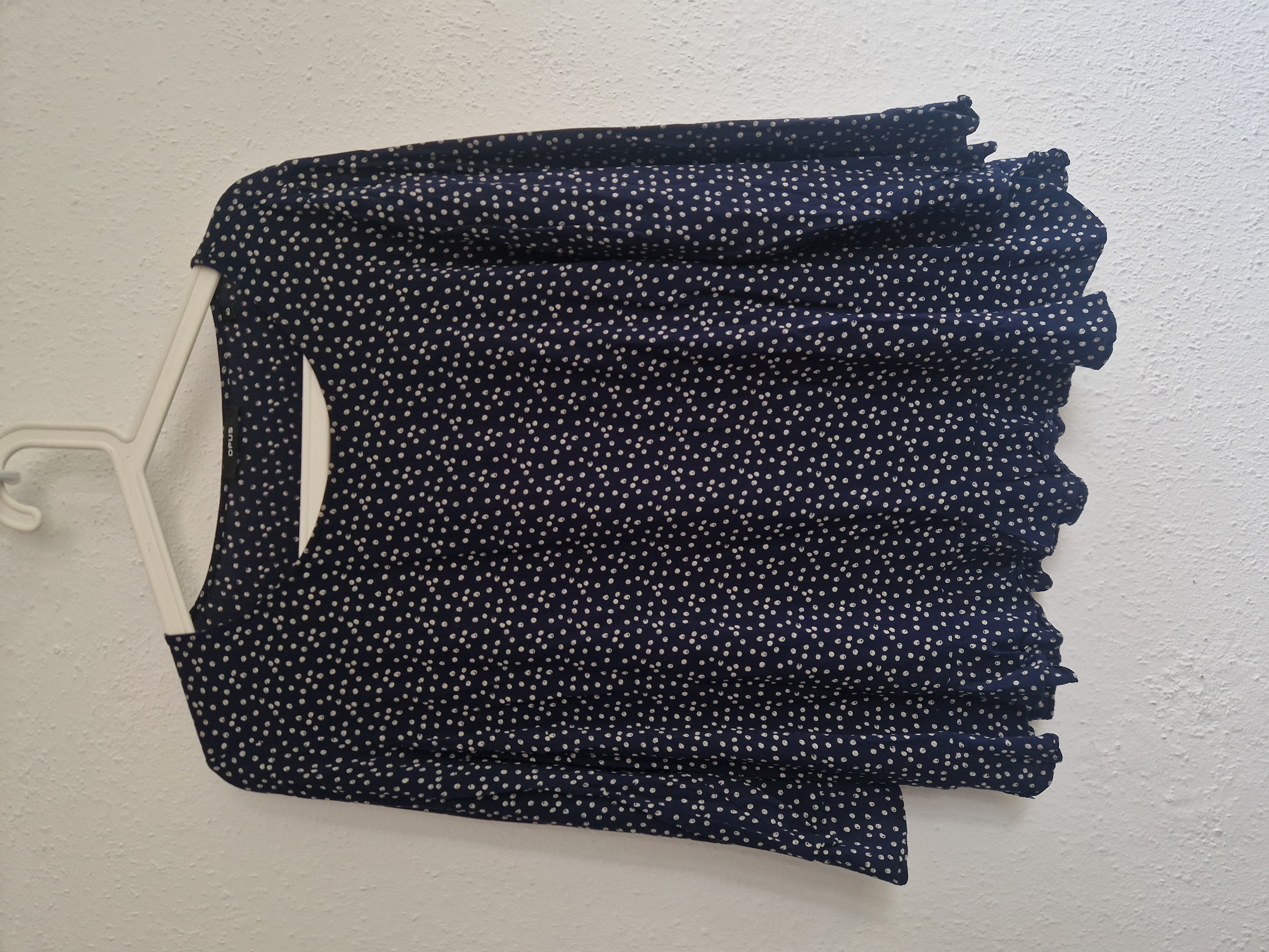Opus top. Maat 38. Donkerblauw.