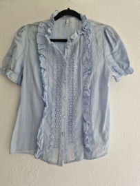 Golden Live blouse. Maat M. Lichtblauw.