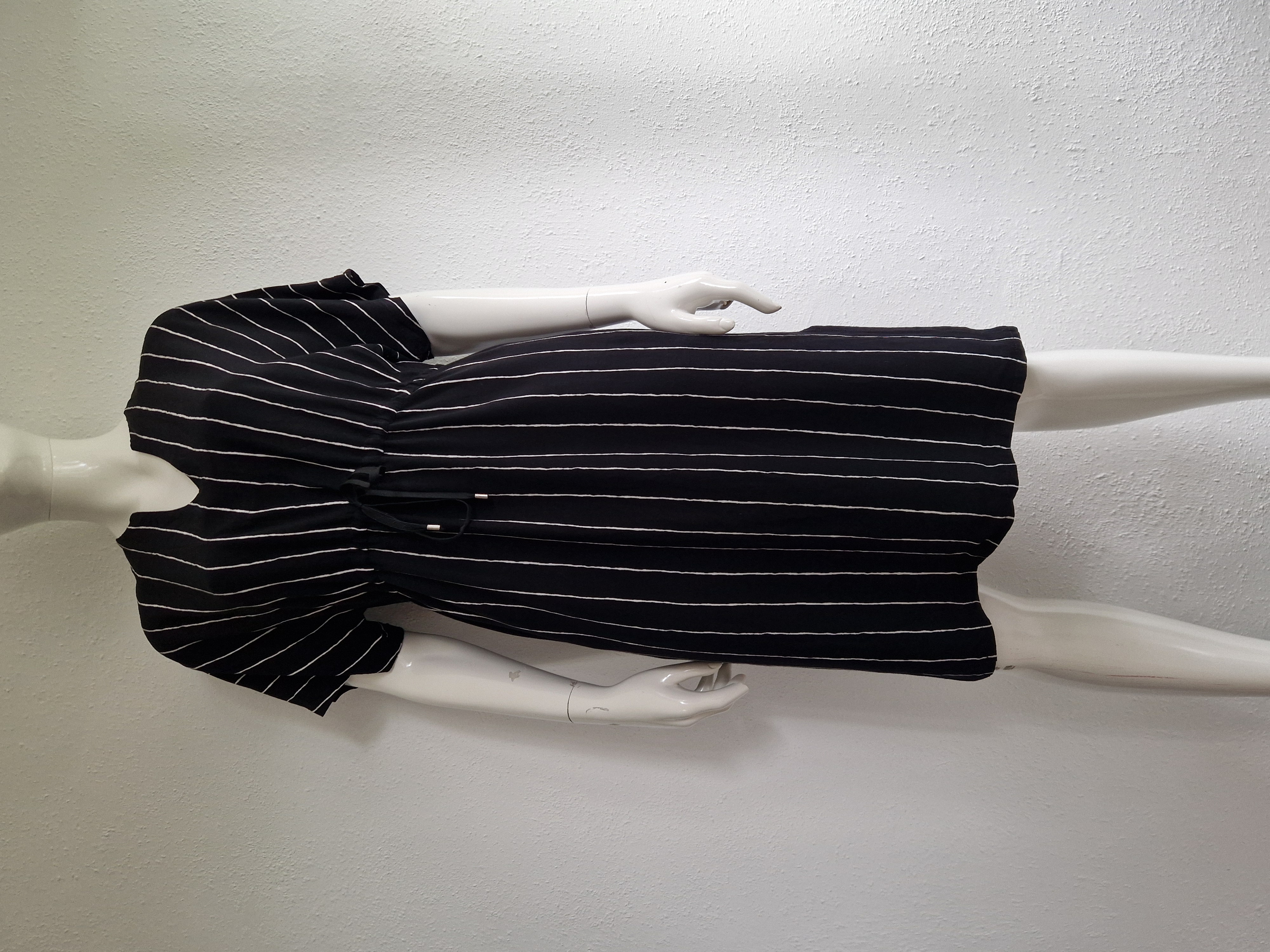 Oui jurk. Maat M. Zwart/wit/streep.