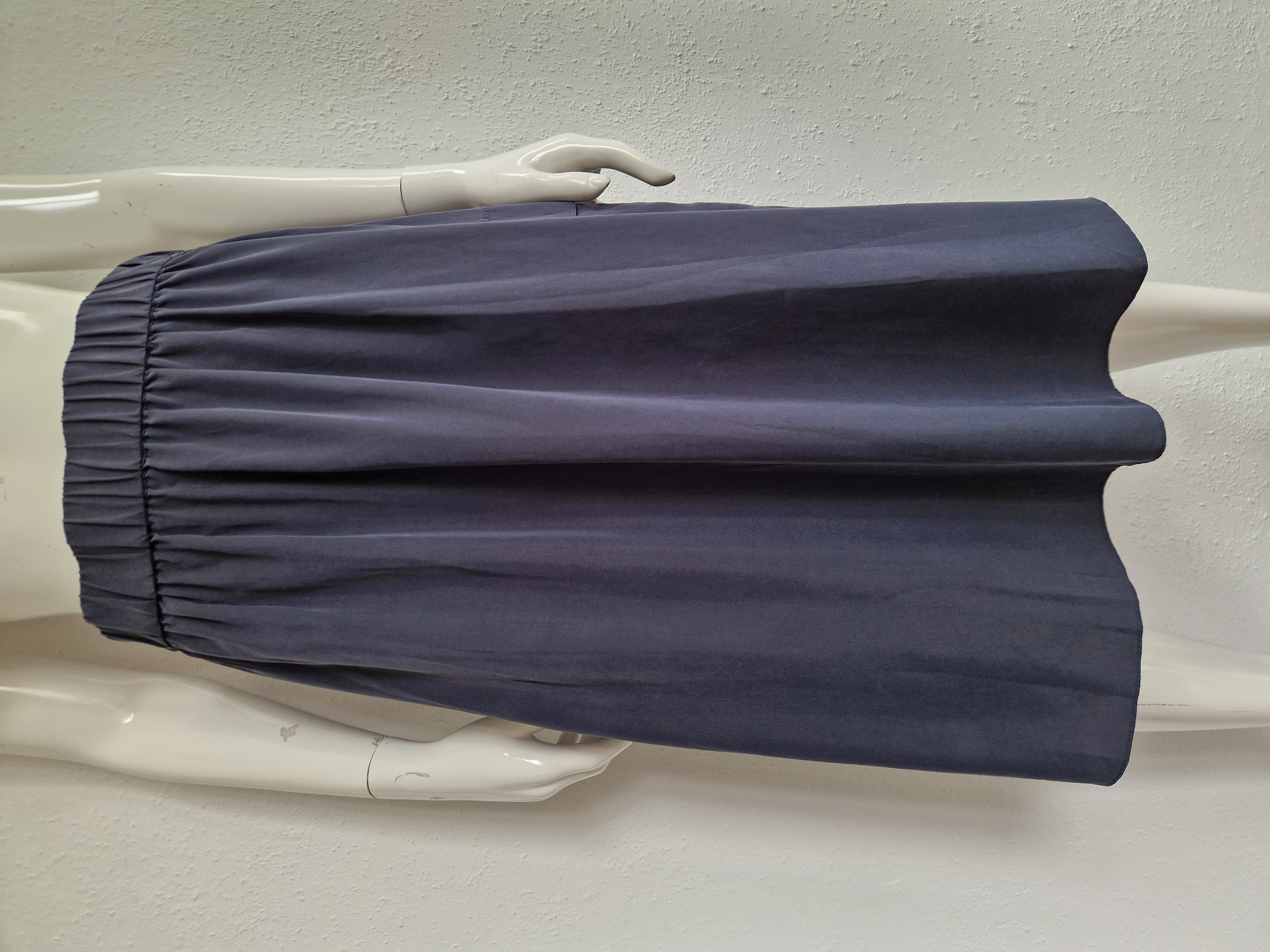 Ecoalf cargo rok. Maat L. Donkergrijs.