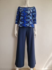 Studio Anneloes travelstof top. Blauw/snakeprint.