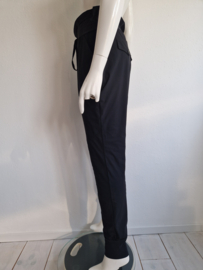 Studio Anneloes pantalon. Maat M. Travelstof/off black.