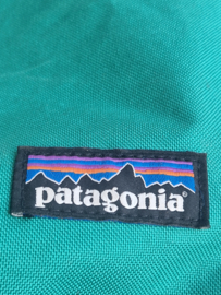 Patagonia rugzak. Groen/paars