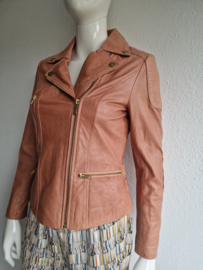 Mission Blue jasje. Maat 36/38. Zalm/leer.