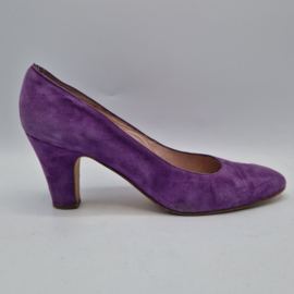 Fred de la Bretoniere pumps. Maat 39, Suède/lila.